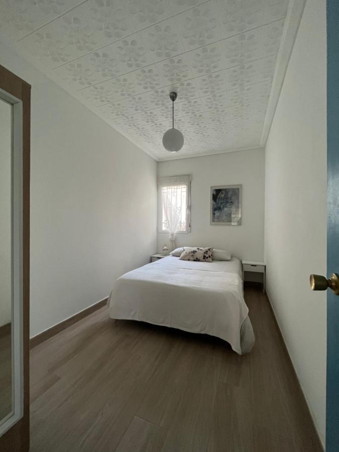 Modernized 3-Bedroom Flat 500M To The Beach Valencia Exteriör bild